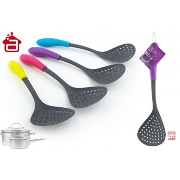 ÉCUMOIRE NYLON MANCHE PP 4 ASS ( 24 PIECES)