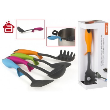 SET 4 USTENSILE DE CUISINE ( 6 PIECES)