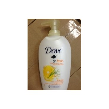 Savon Pompe DOVE 250 ml Go FRESH (Colisage: par 6 piéces- Langues:FR)