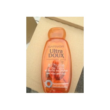 Shampoing ULTRA DOUX 250ml Noix de Pecher (FR/AR-12 PCS)
