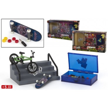 SET SKATE & BIKE AVEC ACCÉSSOIRES - PROCHAMP - 2/S ( 6 PIECES)