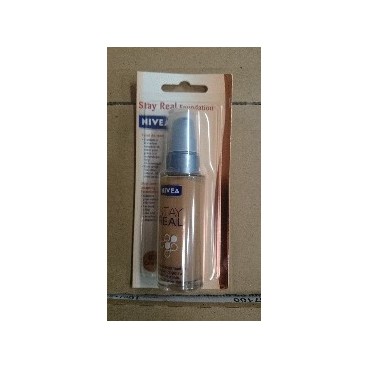 Fond de teint Maybelline Dream Nude Mousse n°21 Beige doré ( - COLISAGE PAR 42)